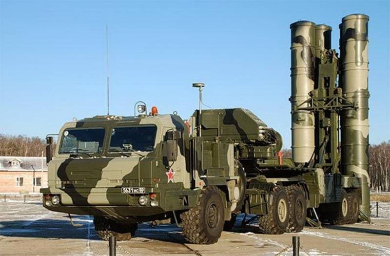 З-400 заступіла на баявое дзяжурства ў Крыме