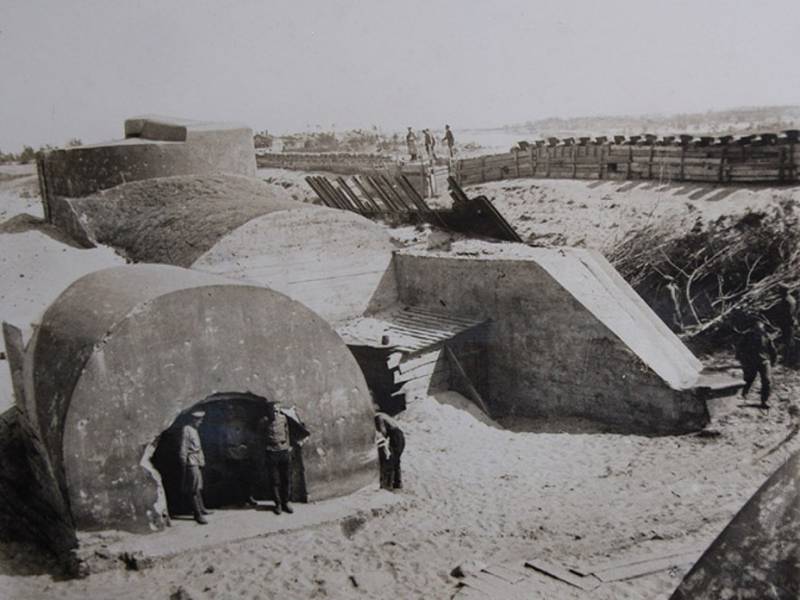 The tarmac of the First world