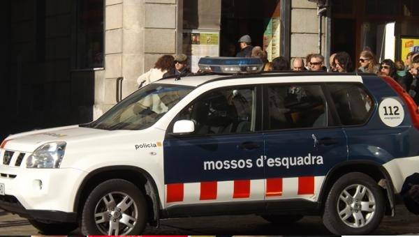 Zu Barcelona op Ufro vum GOLFKRICH festgeholl vun der russesch Partiel