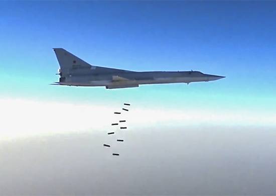 New beats Tu-22M3 of the Russian Federation videoconferencing by ISIS in Deir-ez-Zor