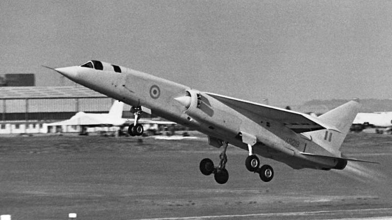 Эксперыментальны тактычны бамбавік BAC TSR.2