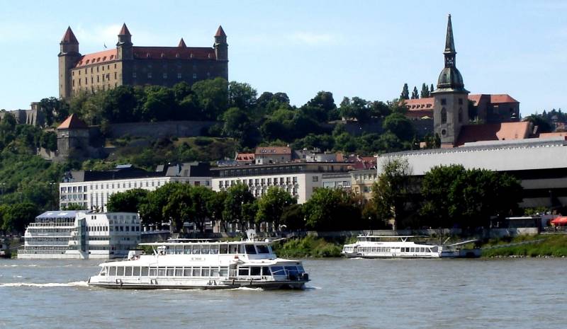 In Bratislava opened a new command center NATO