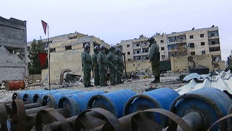 Russian sappers in Aleppo defused more than a thousand explosive devices