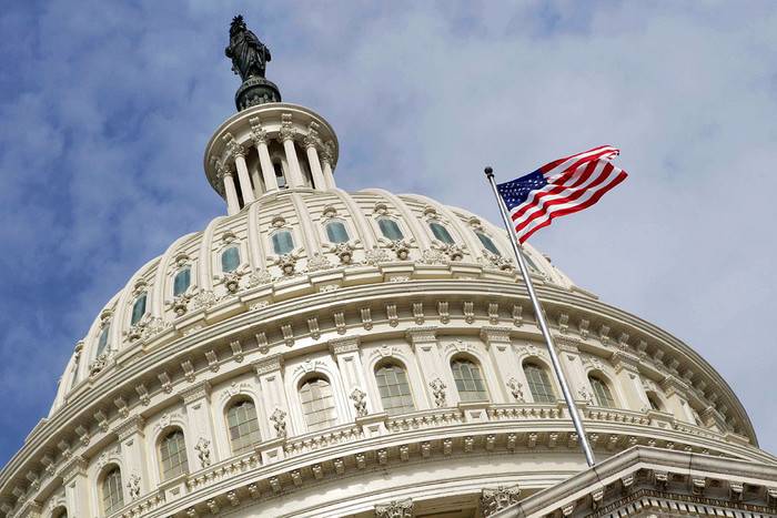 Le congrès des états-UNIS examinera le projet de loi sur les sanctions contre l'Iran pour le développement de missiles
