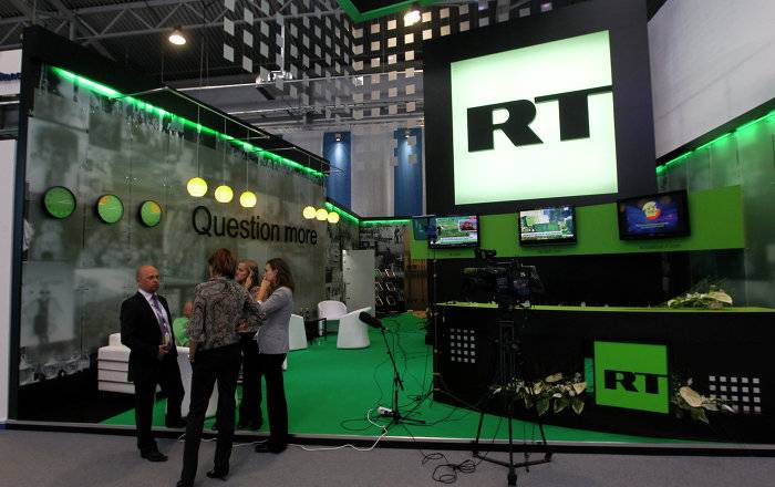 Fallon: la nécessité de lutter efficacement contre la «fausse réalité», créée par les MÉDIAS russes