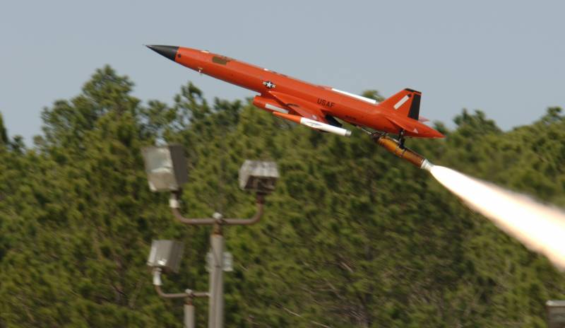 У США приступили до розробки одноразового ударного безпілотника