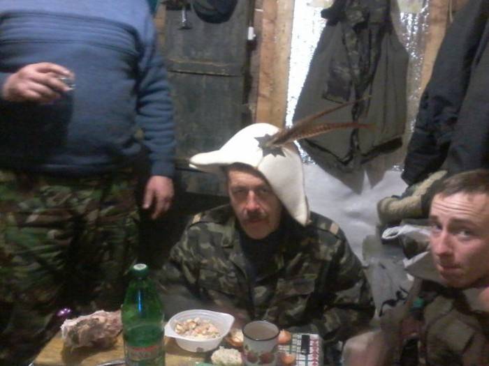 In the ranks of the APU are growing alcoholism, theft and desertion