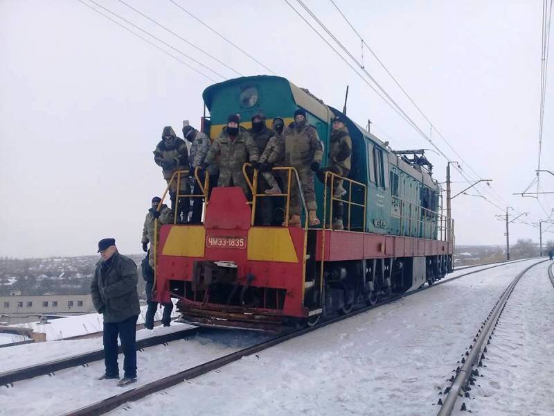 The EU urged Poroshenko to urgently address the problem of the blockade beyond the control of Kiev territories