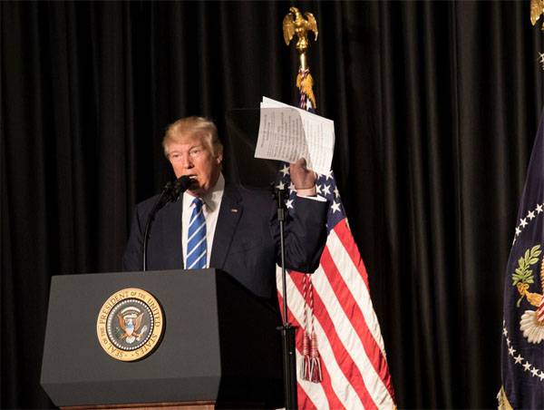 US-Geheimdéngscht: Trump Krawatten mat Russland net erkannt