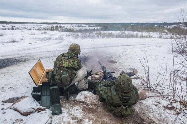 Натовский batallón comienza el movimiento en estonia