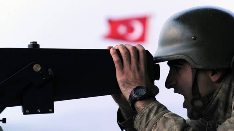 Ministère de la défense de la Turquie a envoyé en Syrie par des unités d'élite