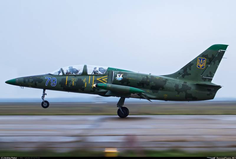 Ukrainian attack aircraft pilots are learning to shoot down Russian fighter jets