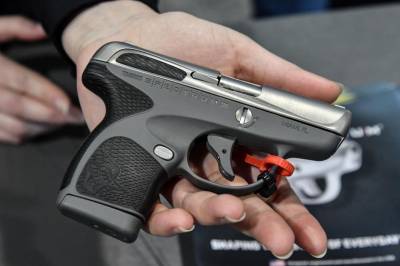 Neuheiten Waffen 2017: die Waffe für die Selbstverteidigung Taurus Spectrum