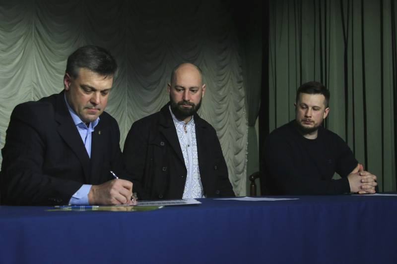 Маніфест «гидности» ўкраінскіх нацыяналістаў: амаль па Пушкіну
