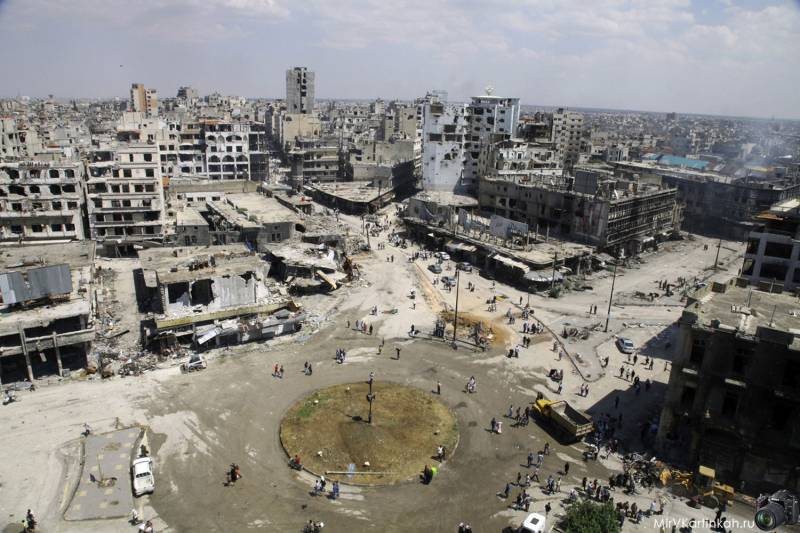 A commencé le retrait des combattants de leur dernier rempart à Homs