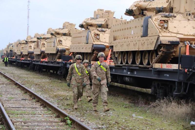 In Estonia arrived the first echelon with military equipment NATO