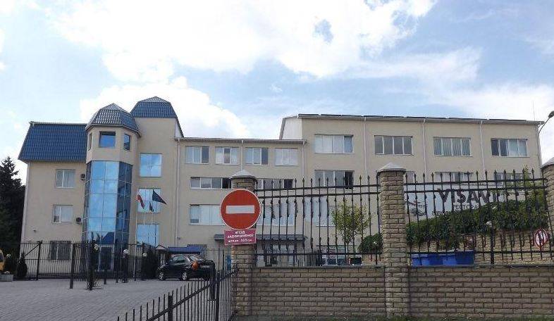 In luck from a grenade launcher fired at the Consulate of Poland