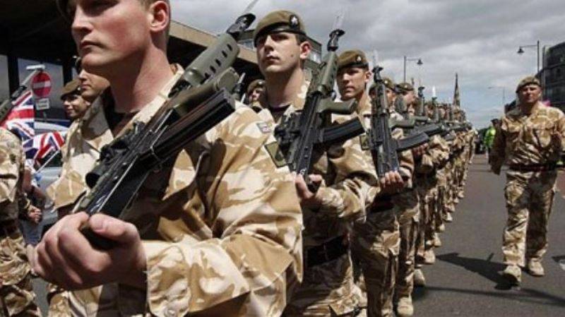 Das russische Militär ging in Großbritannien mit der Inspektion