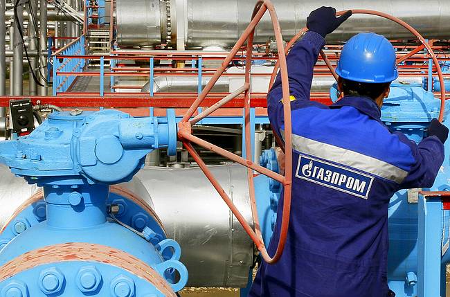 Putin: oil and gas dispute with Belarus will be resolved in the coming days