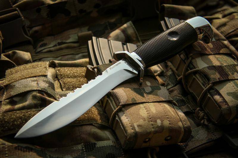 Tactical knife 