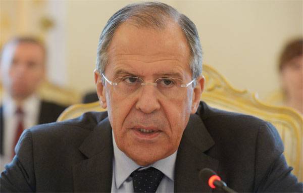 Lavrov sammenlignet rakett streik på Syria med den AMERIKANSKE invasjonen av Irak
