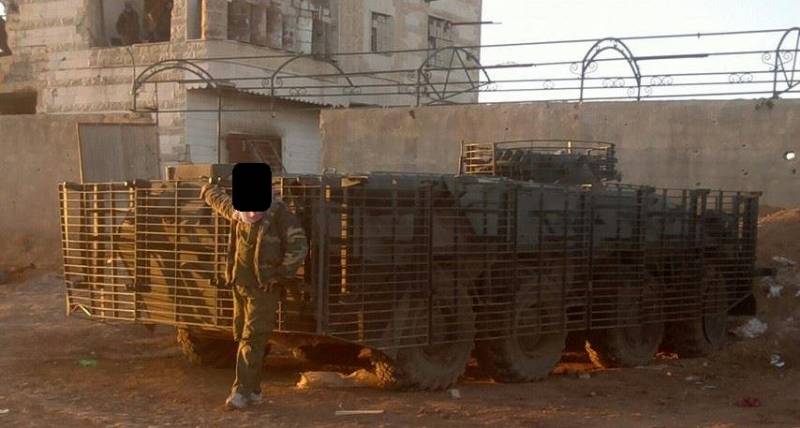 Syrische BTR-80 mit Abschirmungen
