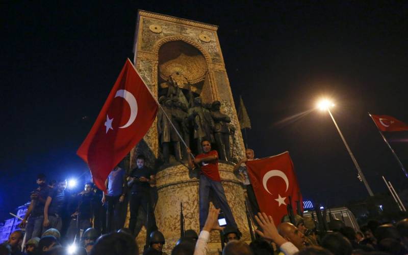 Erdogan huet d ' Verfassungs-Referendum an der Tierkei