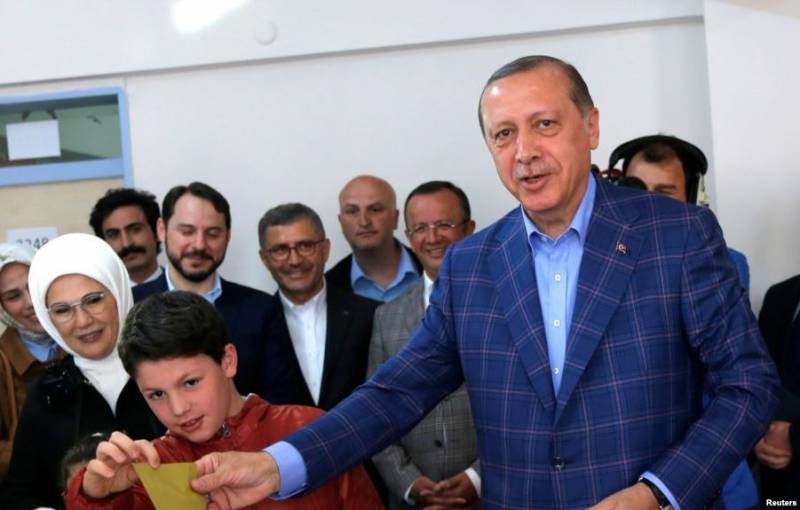 De l'OSCE: le référendum en Turquie est passé de violations