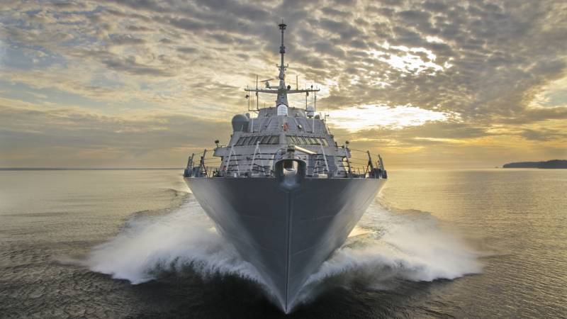 Литоральные LCS-Krichsschëffer mat universellem ВПУ Mk 41: Konfiguratioun Menacen vun der US-Marine ass spaweck