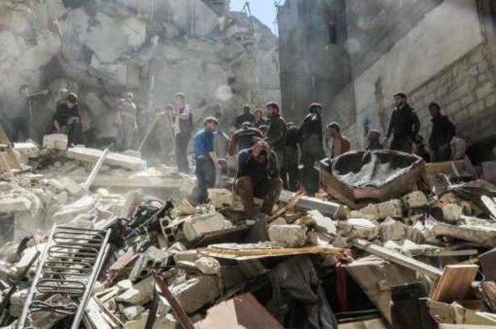 Den Ex-CIA-Agent: химатаку a Syrien huet Damaskus net, an déi probéiert IG