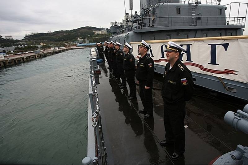 Pacific fleet ships left Singapore