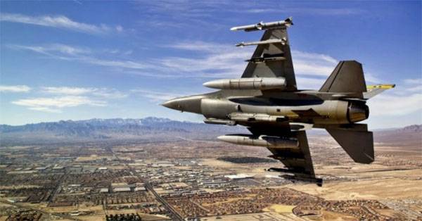 Le pentagone affirme qu'il est averti de la fédération de RUSSIE sur авиаударе par l'armée syrienne