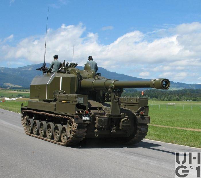 Volvo Lafette Panzerkanone 68 (Schwäiz)