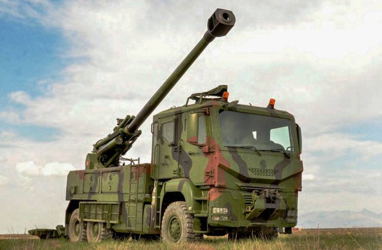 مدفعية ذاتية الدفع T-155 يافوز (تركيا)