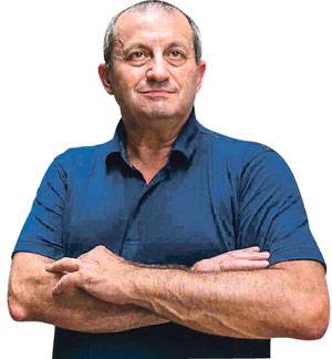 Yaakov Kedmi: 