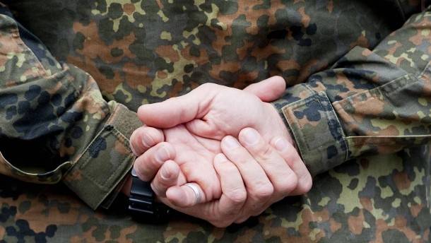 400.000 Kämpfer schützen déi däitsch vum 