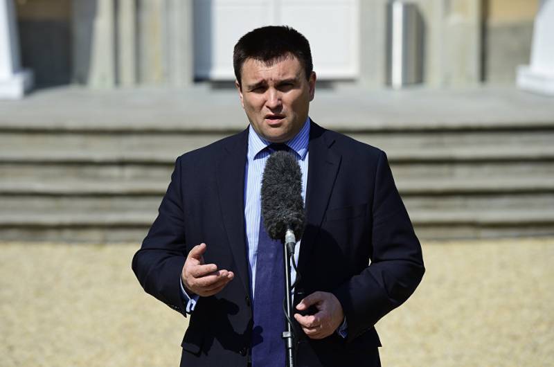 Klimkin geloss d 'russesch Grenz schléissen, fir net ze verletzen d' Ukrainer