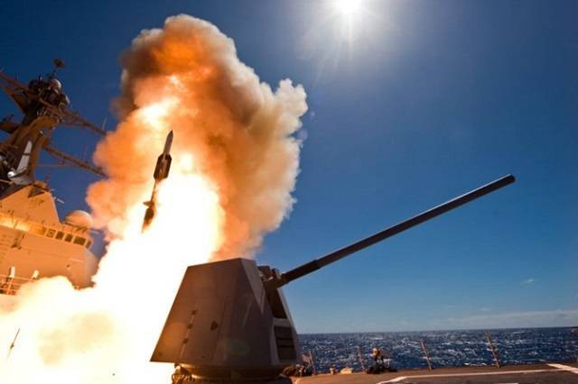 ВМС США провели випробування нової зенітної ракети Standard Missile-6 Block IA (SM-6 Blk IA).