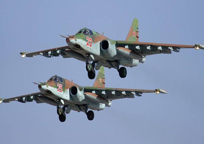 The crews of su-25 and Su24 will work in the South of Russia the destruction of the amphibious ships of the 
