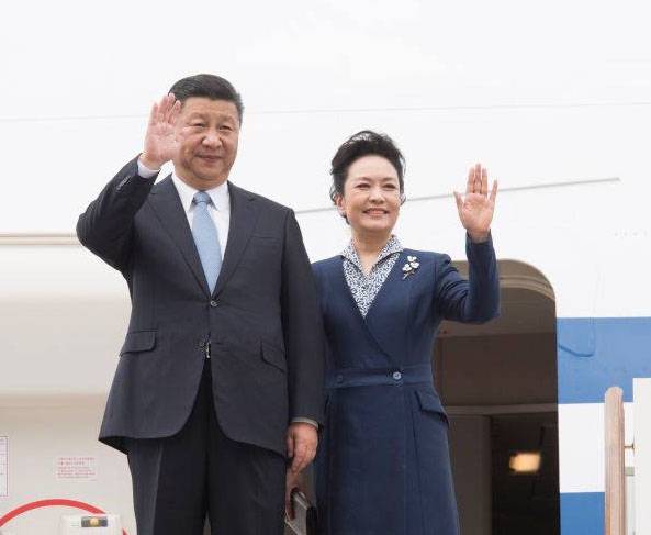 XI Jinping awarded the highest state awards of Russia