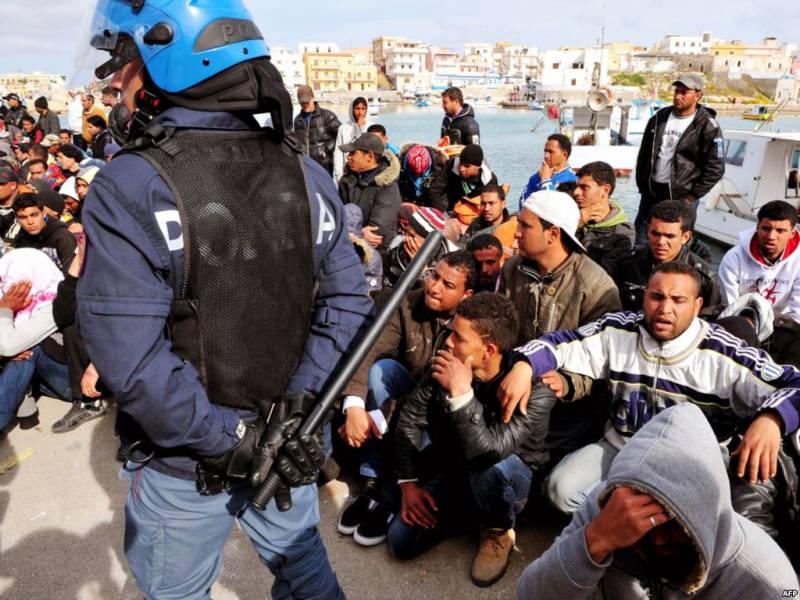In Rome criticized the intention of Austria to transfer troops to the border