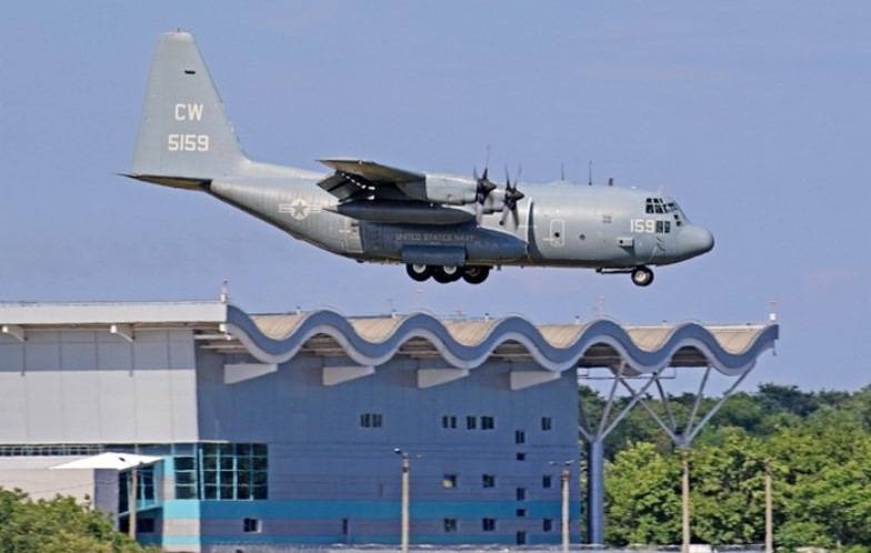 NATO planes have taken to the Odessa military personnel to participate in the teaching Sea Breeze