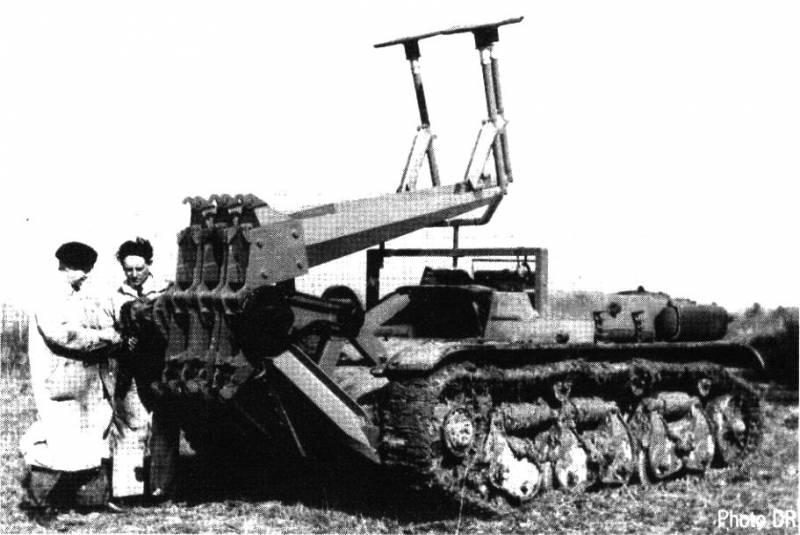 Projektet pansret køretøj clearance på grundlag af tank Renault R35 (Frankrig)