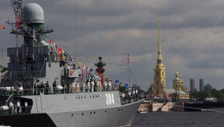 The main parade of the Navy will be held in St. Petersburg