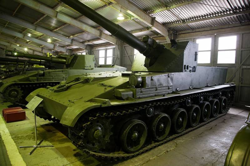 Automotor artillería de la instalación de SU-152П