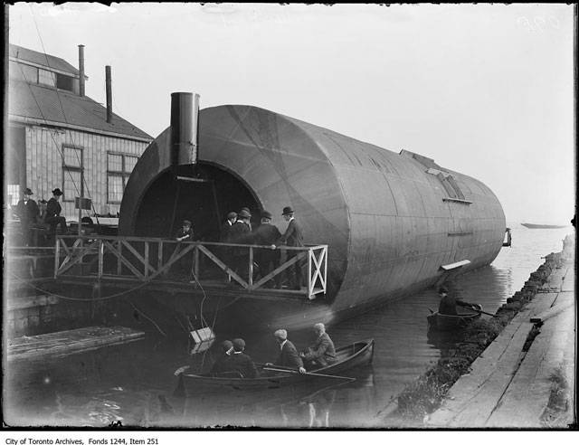 Piloto de la embarcación Knapp Roller Boat (canadá)