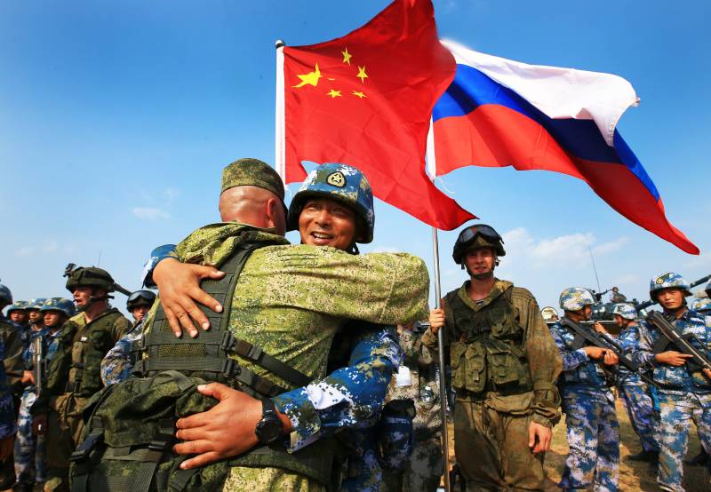 Die westlichen Medien: die militärische Zusammenarbeit zwischen Russland und China wächst