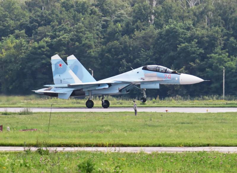 Aviation REGIMENT AK bekam die nächsten zwei su-30SM