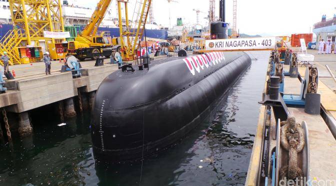 إندونيسيا مرت أول الكورية الجنوبية غواصة من مشروع DSME1400