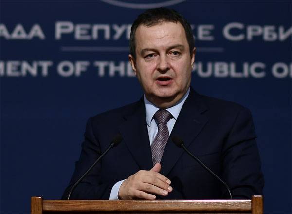 Dacic - Renten: der Westen zerstéiert Jugoslawien an an der Neuverteilung der Grenzen wërft Russland